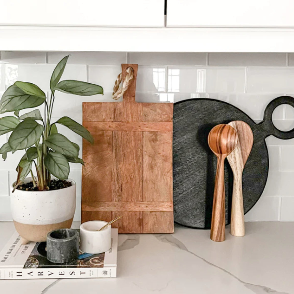 How to Decorate With Cutting Boards: Creative Kitchen Ideas