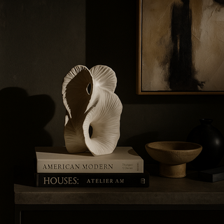 Elaria Sculpture