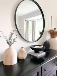 8 Must-Have Pieces for Decorating a Credenza