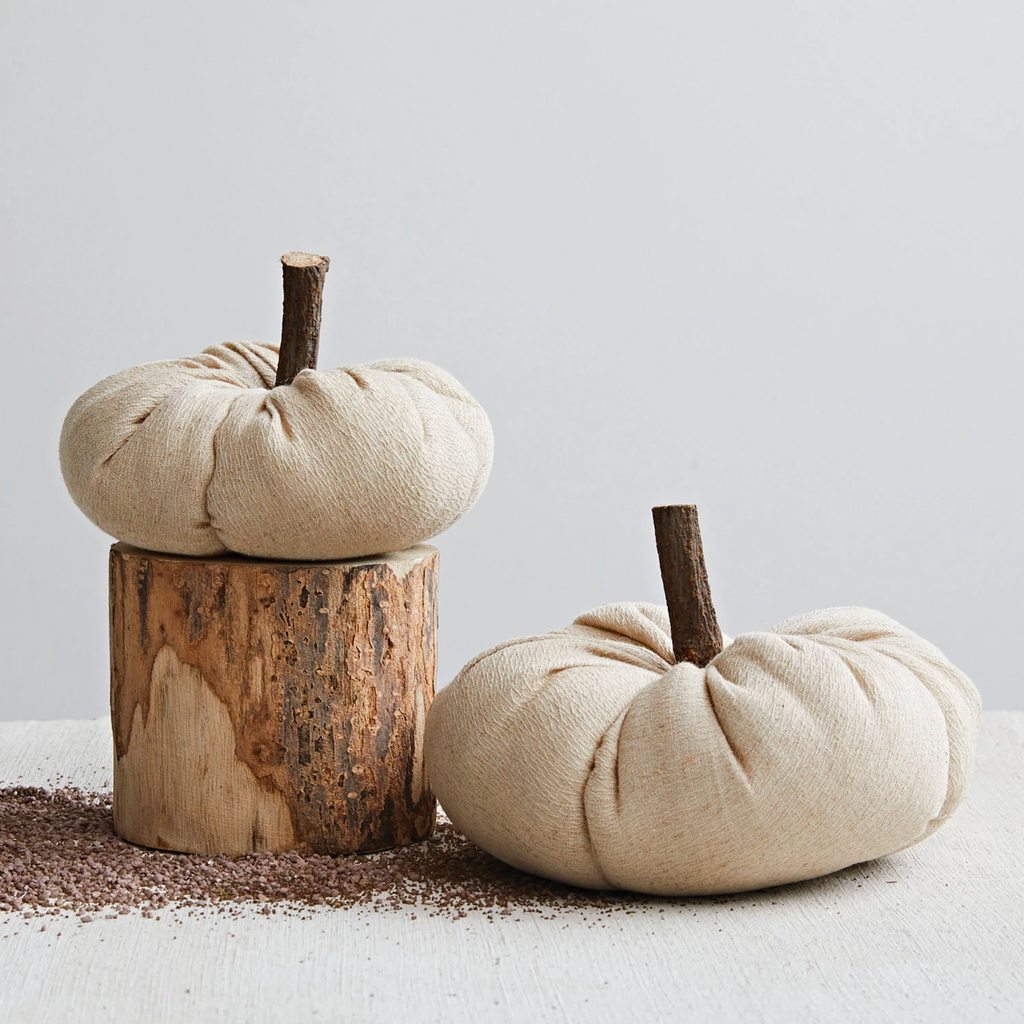 https://pepperandvetiver.com/cdn/shop/files/DecorativeFabricPumpkins2_1024x1024.png?v=1688426452