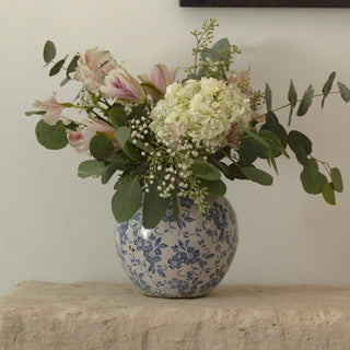 Laurelynn Vase