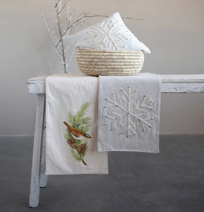 Snowflake Table Runner